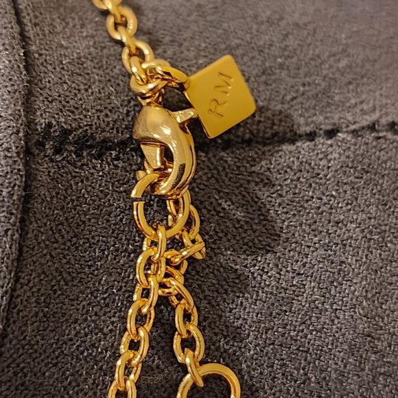 Excellent!! REBECCA MINKOFF| Gold-Toned|Feather-Light|Petite Fringe| Necklace - Picture 3 of 5